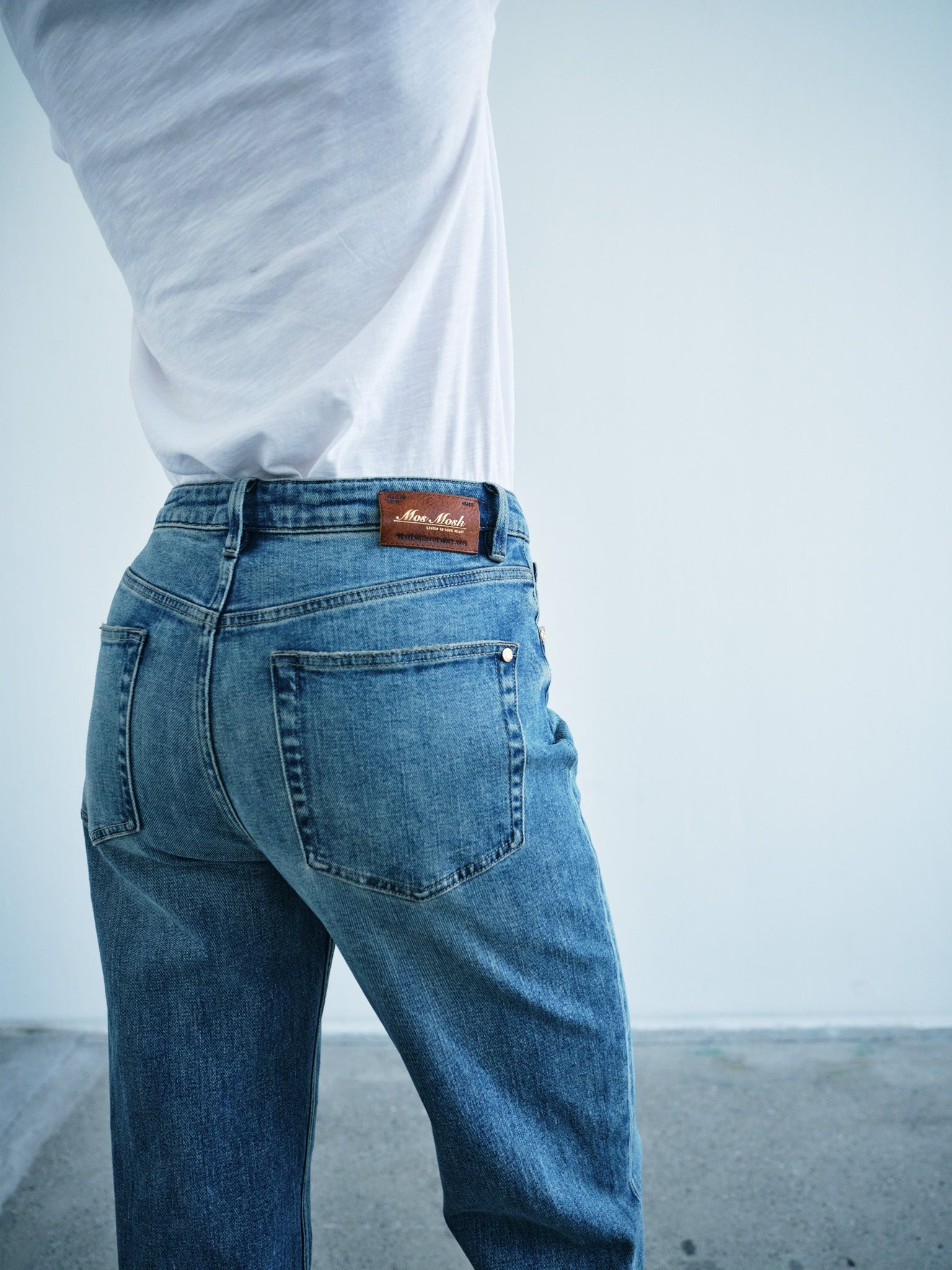 Modelshot / Blue / Detail